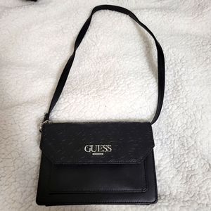 GUESS Black Mini Bag.